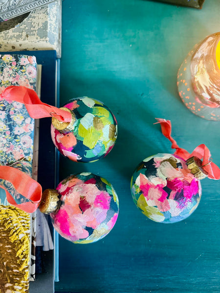 DIY Paint Holiday Sampler Box - 2025